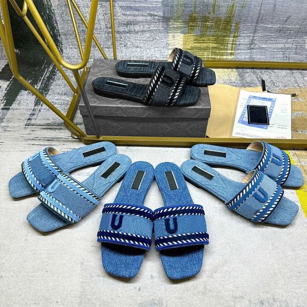 Summer Beach Sandale Designer Sandal Denim Slide Bordado Bordado Mulher Slipper Sliders de Luxo Flip Flip Moda Men Wedge Sport Outdoor Pink Blue Black Sapato