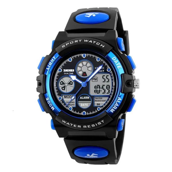 Fashion Kids Army Watch Children Multi -Funktion Sport Dual Display Uhren wasserdichtes digitales Wacth für Schüler 240428