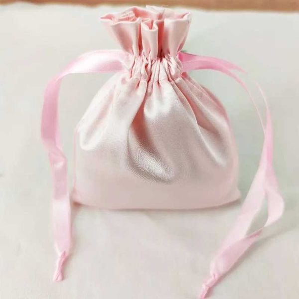 Restre de presente de 3pcs 50pcs sacos de presente de seda rosa sacos de embalagem de cetim para joalheria de joalheria de empresários parque de casas de maquiagem de maquiagem