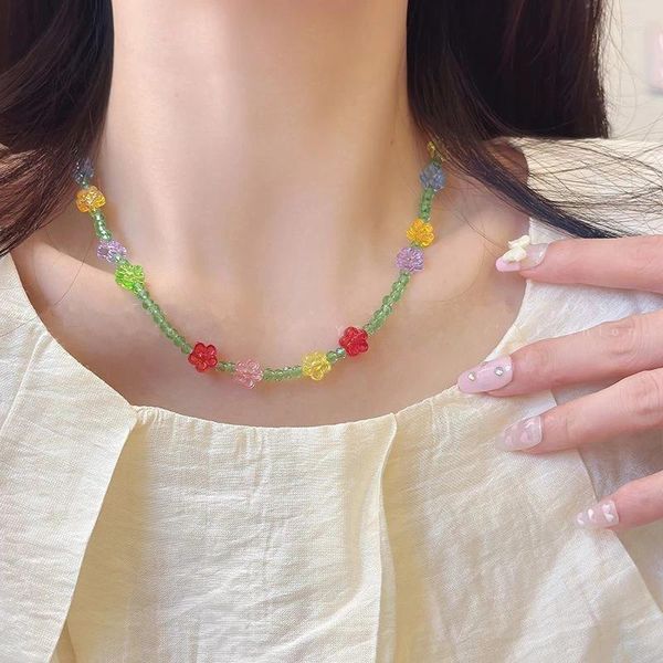 Anhänger Halskette Koreanische Mode Vintage niedliche ästhetische Acrylblume Perlen -Charm Choker Halskette für Frauen Y2K 2000er Jahre Schmuckszene