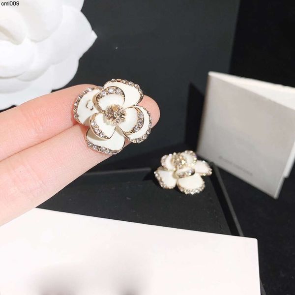 Brincos novos acessórios originais de designers prudos de flores meninas de luxo embutido diamante dourado jóias selos de festas de casamento presentes