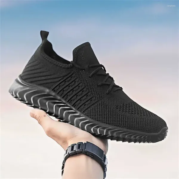 Lässige Schuhe flache alleinige Lichtmänner Designer vulkanisieren rote Sneaker Mann lustig für Sport Sapatilla Athlet Runner Trendy Maker