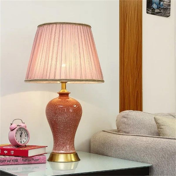 Tischlampen Temar Keramik rosa Luxus Kupferschreibtisch Leichter Stoff für Wohnzimmer Wohnzimmer Büro Büro