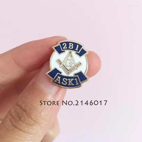 Broschen 10pcs 2b1 Ask1 Revers Pin Freimaurry Pins Brosche Maurer Fabrik Custom Hart Emaille Masonic Badge Handwerk Souvenir Blue Lodge