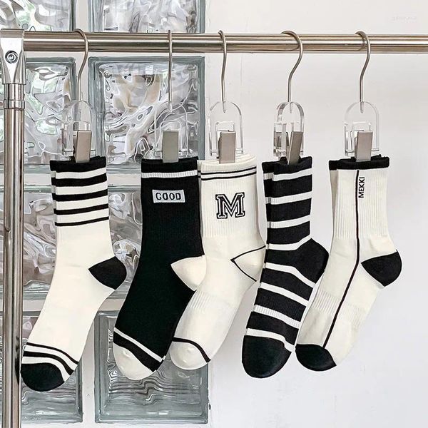 Frauen Socken Winter komfortable Baumwolle stilvolle lässige weiße weiß atmungsaktuelle Kurzmischung Elastischer warmer Kleidung resistente Dame Thermal