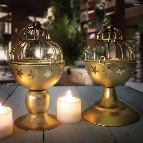 Titulares de velas Estilo europeu Hollowed Iron Candlestick Gold Bird Bird Cage Decoração de Natal Decoração de festa de casamento