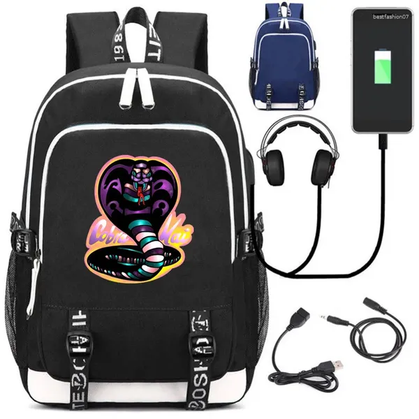 Backpack Cobra Kai: Die Karate Kid Saga Fortsetzung USB -Ladung Mochila School Tasche Freizeittägliches Beutel Travelling Sports Bags