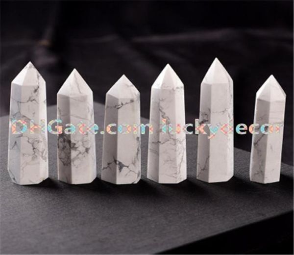 Schöne 65cm85cm natürliche weiße polierte türkisenturkis -Prismwand Marmor Howlite Kristall Obelisk Quarz Punkte Exemplar Heilungsstein Hi2598479