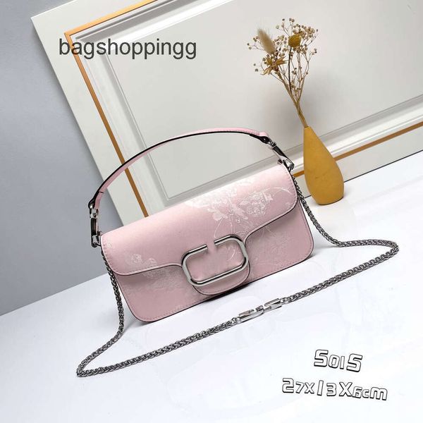 Vo Trendy Bordered Bags Rock Stud Small Vallenteno Square Purse 2024 Bag de verão novo estilo de alta qualidade Versão Lady Cowide ombro Women Event Utot