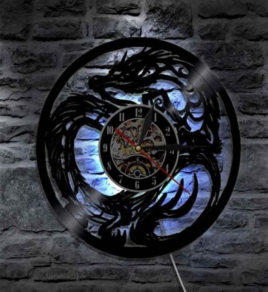 Relógios de parede Dragon Art Clock Battery Operou Modern Design Record com lâmpada LED Home Living Room Decoration4476691