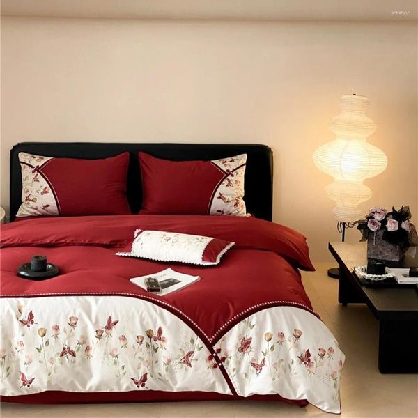 Bedding Sets Modern Chinese Chinese Rose Rose Bord Red Celebrando Casamento diariamente Algodão puro Long Four Piece