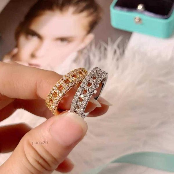I designer di luxurys anelli Fashions anello di diamanti T-grid classico dono essenziale vuoto per uomini donne oro e argento 2 colori 5y3b