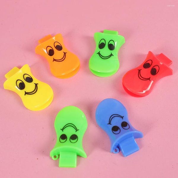 PERSPETTO DELLA PARTIMA 15 pezzi Cartoon del cartone colorato Whistles Toys for Kids Birthf Bastors Gifts Baby Shower Gifts Christmas Pinata Fillers Goodie Borsa