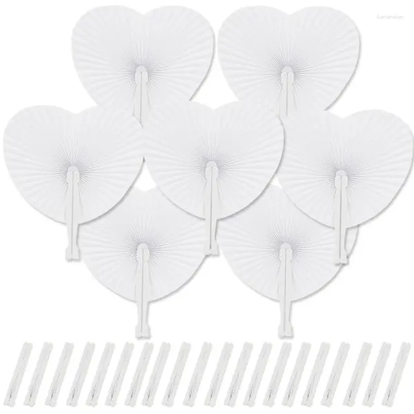 Dekorative Figuren 6pcs Lüfter weiße Klapppapier Fans herzförmige Sortiment Hochzeitsfeier Geschenk für Gäste Geburtstag Taufe DIY Wanddekoration