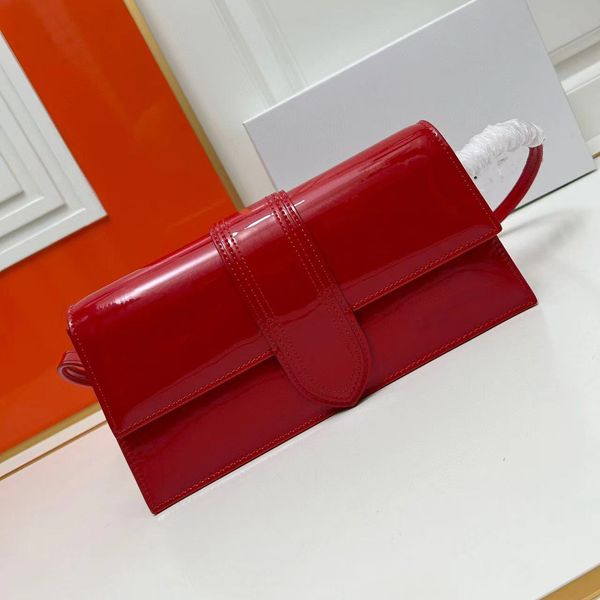 Designer -Tasche Bambino Jacquemues Frauen Crossbody Bag Handtasche Vintage Red Tote Bag Designer Wildleder Leder Lack Leder Umhängetasche Unterarm Griff Taschen