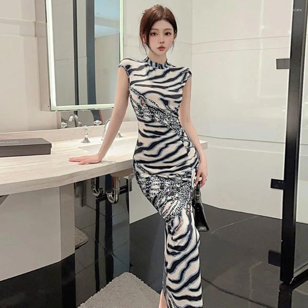 Lässige Kleider Sommer sexy Zebra Druckkleid Frauen modisch ärmellose Slim Chinese Klassiker Qipao Damen Elegant Long Split Wicked Hip