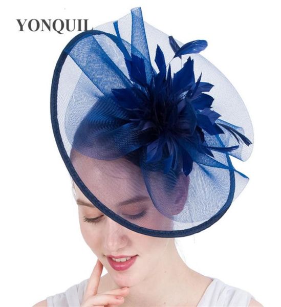 Design Navy Feather Flower Farda de cabelos Acessórios para mulheres Royal Ascot Race Fascinator Big Hats Hatnator 17 Cores Disponível S4267502