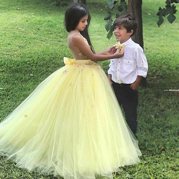 Nova chegada, vestido de bola amarelo deslumbrante vestidos de flores para garotas de casamento vestidos de vestido para crianças vestido de festa barato 223i