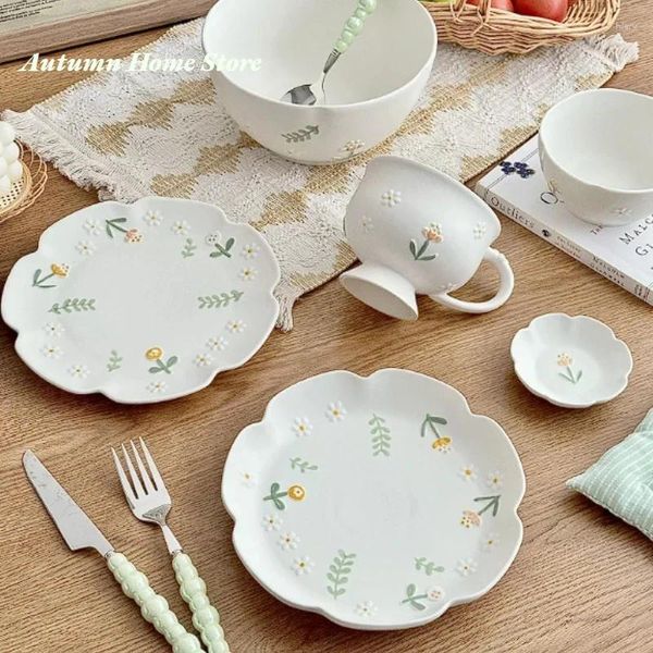 Тарелки в японском стиле Daisy Dailware Set Ceramic Underglaze Color Matte Small Fresh Flower Plate