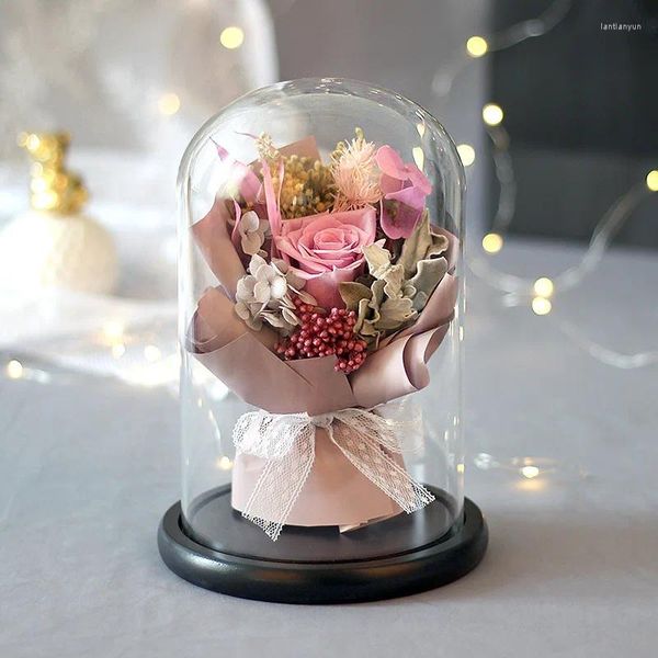 Dekorative Blumen Ewige Rose in Glas Dome Home Dekoration Trockene Blume mit Lichtern Galaxy Cover Valentinstag Geschenk für die Freundin einer Freundin