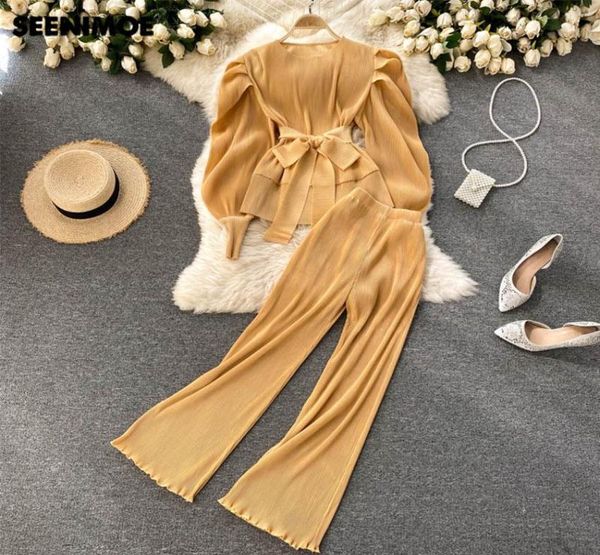 Trendige Frauen Plissee Chiffon Hose Sets schicke Laternenhülsen obere und breite Beinhose Ein Set1346914