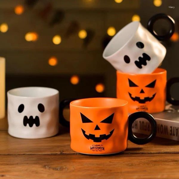 Canecas de caneca de cerâmica de cerâmica Creative Cuple Milk Water para casal Presentes Halloween