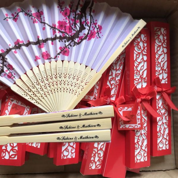 Parti Malzemeleri Özelleştirilmiş kiraz çiçeği Fan Hediye Kutusu Özel Baskı Düğün Tarihi ve Adı Kişiselleştirilmiş El Katlanır Fanlar 20/24/30 PCS