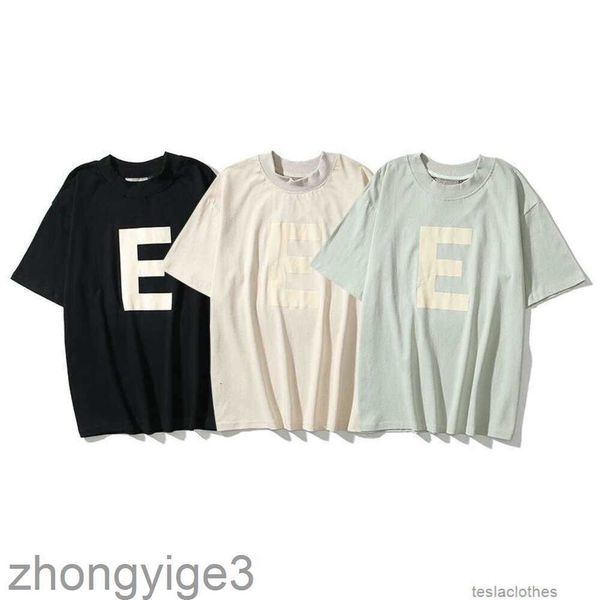 Designer Modekleidung Luxus-Tees T-Shirts Nebel Nebel Kanyes gleiche Stil Doppelfaden Essen High Street E-Line Flocks Summer New Short Sleeve Mens T-Shirt