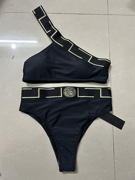 Mescola 50 stili Swimsuit Classics Classici marrone Bikini Set Women Fashion Swimwear in stock Bandage Sexy Bathing Abits con tag tamponi S-XL FF1218