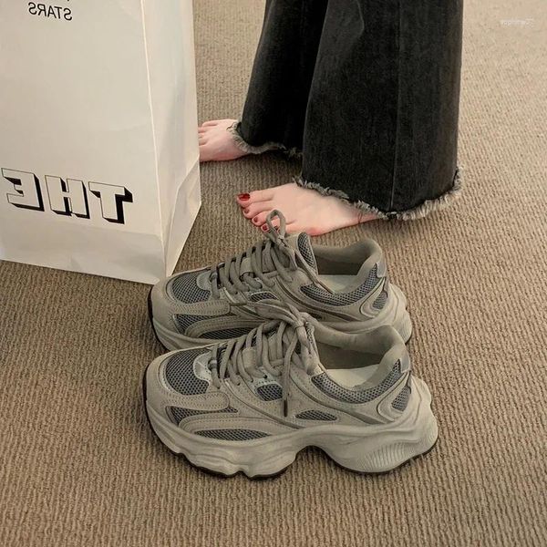 Lässige Schuhe Frauen Sneakers Flats Plattform Patchwork Dicke Boden echte Lederrunde Zehen Damen Frauen