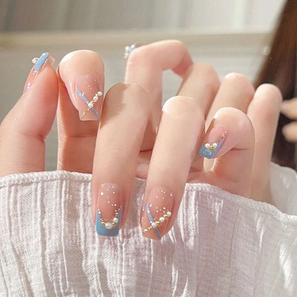 Feito à mão usando charme de unhas na unha com cristais suprimentos compridos