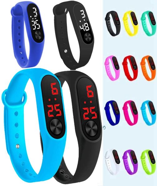 Fashion Boys Girls Children Study Sport Digital LED Orologi da donna Outtratto di polso promozionali in plastica da donna 800006684