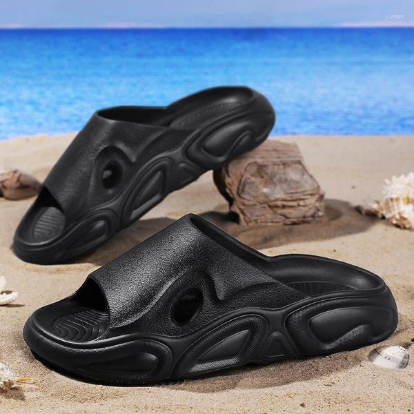 Sapatos casuais 2024 homens tendem chinelos de verão EVA Slides de nuvem de fundo macia Male de praia leve adequada e externa 5.0
