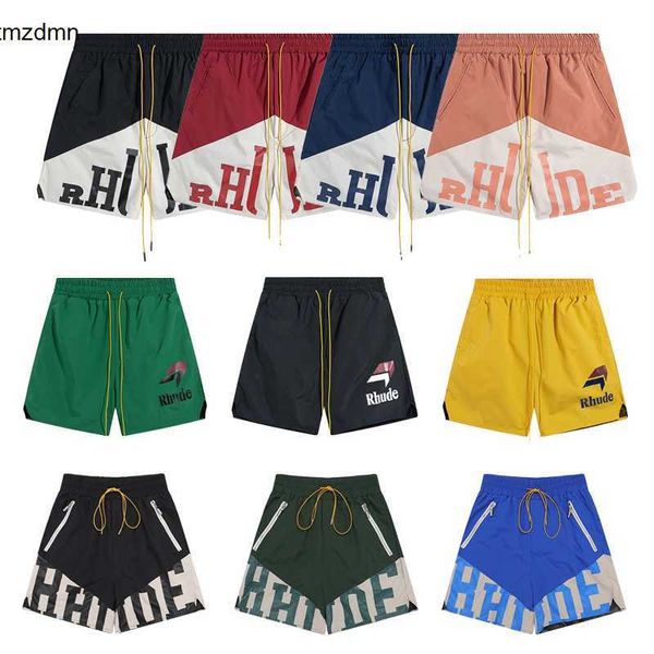 Rhude Shorts Herren Designer kurzer kürzerer Designer Hawaiian Shorts Strandhosen atmungsaktueller schöner Modetorten kostenlos Versandmänner Teen Frauen Strand Baggy Shorts Shorts