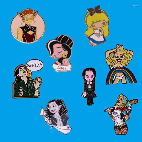 Broches Filme TV Cartoon Personagem Custom Badge Star Fan Merchandise Esmal