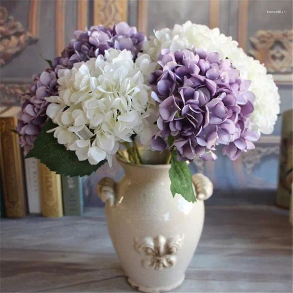 Fiori decorativi 1pc Silk Single Hydrangea artificiale per gli accessori per la decorazione per la casa per matrimoni Bride con ghirlanda natalizia artigianale fai -da -te