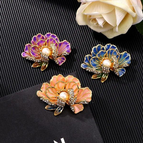 Broschen Mode Frauen Mädchen High-End Lotus Perle Crystal Corsages Pin exquisite Lady Elegante klassische Blume Emaille Brosche Abzeichen Schmuck