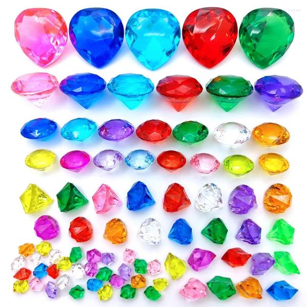 A festa favorita as jóias de diamante de acrílico brilhante simulou pedras de cristal para crianças tesouros jóias props favorece os guloseimas