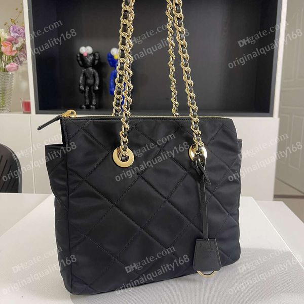 Tasarımcı Çanta Moda Alışveriş Çantaları Tote Hobo Zincir Çantası Orijinal Kalite Emaye Üçlül Metal Logo Geri Dönüşümlü Naylon İplik Paraşüt Bezi Ücretsiz Kargo M10L11