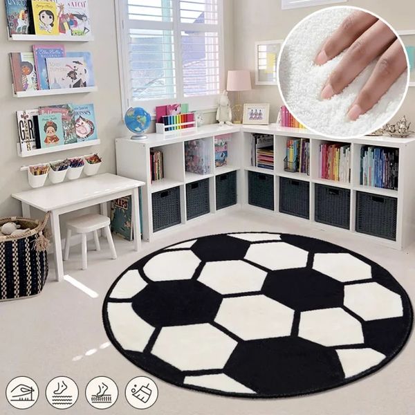 Cartoon Circular Teppich kreativer Fußball großer Teppich für weiche und flauschige Kinder Schlafzimmer Nicht -Slip -Bodenmatte in Wohnzimmern 240510