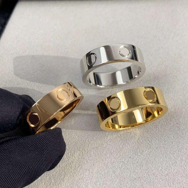 Designer projeta presentes 4mm 5mm 6mm Titanium Steel Silver Love Ring Men and Women Jewelry Gold Gold For Lovers Casal Fashion Rings Fashion + Box