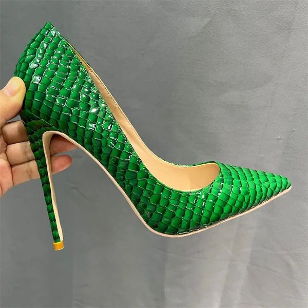 Couro de jacaré verde brilhante estiletes de dedão estreita 8cm 10cm para saltos altos de salto alto em sapatos de festa mulheres mulheres