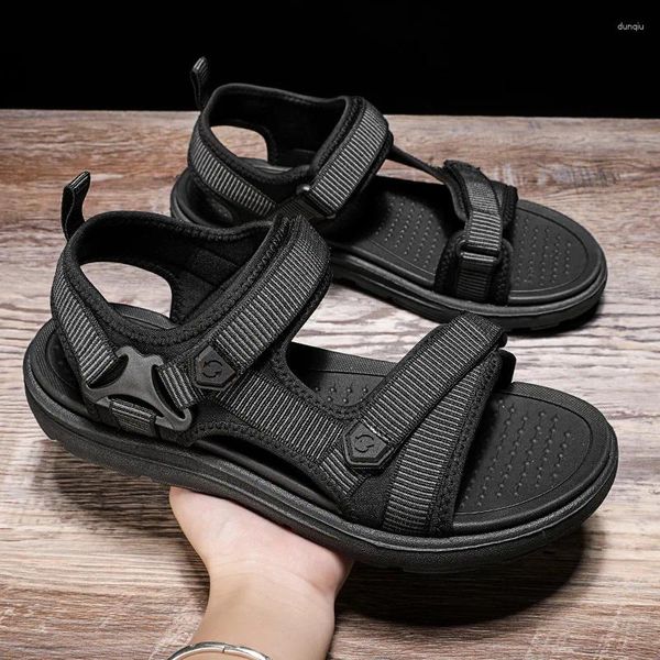 Sandalen Männer Sommer Man Schuhe lässige Outdoor Mode atmungsaktivem Strand sowie Größe Sapatos Maskulinos