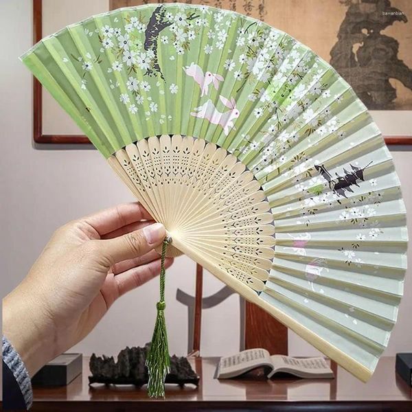 Dekorative Figuren Mode Accessoire Fan Eleganter chinesischer Stil Vintage -Fans für Sommerfeiern Auftritte verbessern das Aussehen mit Exquisites