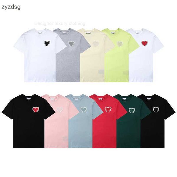 Paris Fashion Mens Designer T -Shirt Amis besticktes rote Herz Voller Farbe Big Love Round Neck Heart Kurzarm T -Shirt für Männer und Frauen mit demselben Absatz Nijy