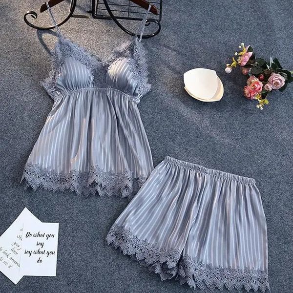 Пижама набор женских полосатых 2pcs Pajama Set Set Satine V-образный вырезок пижамы.