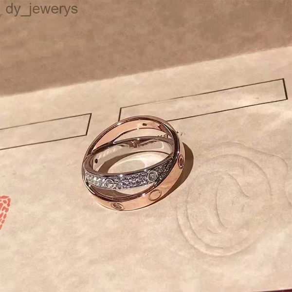 Совершенно новый дизайнерский кольцо Fashion Tri Color Three Ring Пара обручальное кольцо для женщин роскошные скай -звезда Diamond Ring Jewelry Jewelry