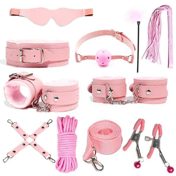 Altri kit di giocattoli per articoli di bellezza per la salute per coppie set di bondage PU set manette giochi whip bavaglio gag fluff morsetto per capezzolo per coppie t240510