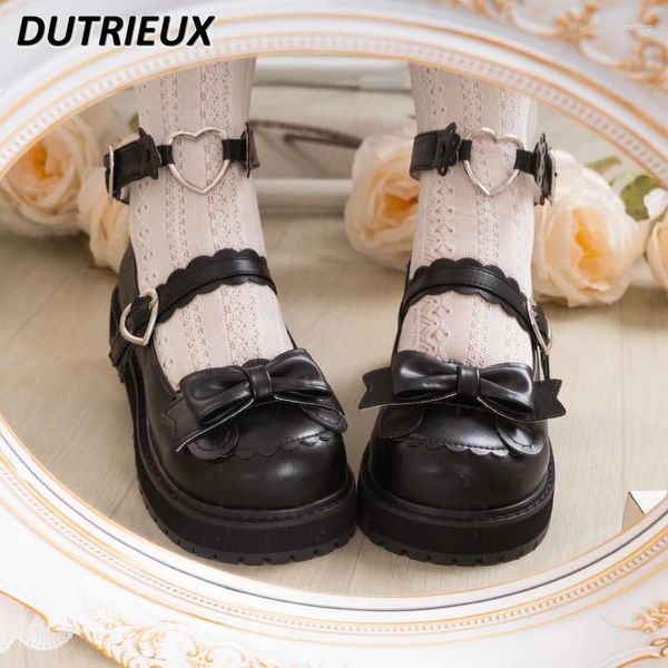 Scarpe casual lolita con basso tacco basso tacco rotondo testa love heart orso domen per donne retrò tutte abbinate jk uniforme studente