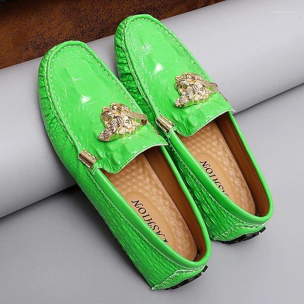 Casual Shoes 2024 Unisex Summer Green Men Slaafers Schuhmode helle Ledermetall Mann bequeme Herren flach Plus Size 48